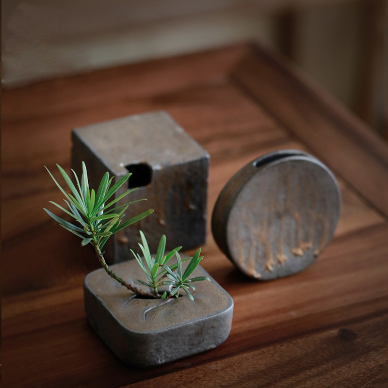 Vas Keramik Ikebana Abstrak De - Ikebana Vase Kenzan ulasan dan harga